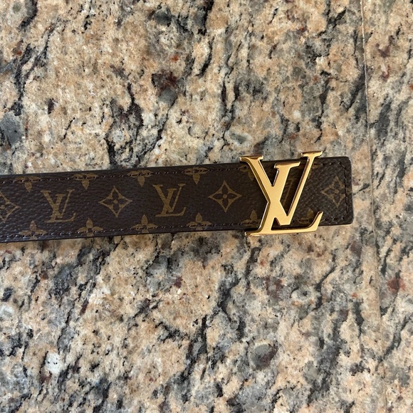Louis Vuitton Belt - Picture 3 of 4